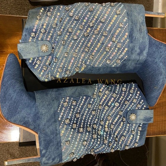 AZALEA WANG ( LEAVE IT ALL BEHIND STILETTO BOOTIE) Sold out Online!! - Picture 10 of 12